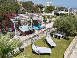 Achlia Beach Villa 2