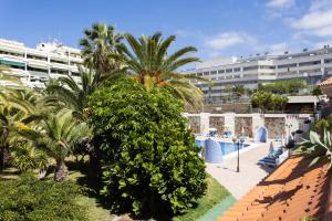 Apartamento con vistas al jardín