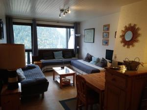 Appartements Studio cosy avec balcon, 20m des remontees mecaniques, plein centre Chatel, ideal 3 pers. - FR-1-676-113 : photos des chambres