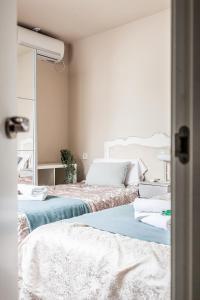 Fantástico ático 2 hab gran terraza SevillaTriana