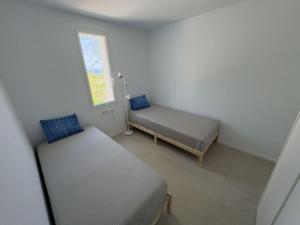 Villa Zafiro 12 pax, pool, sea views, rooftop