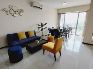 Amplio y comodo departamento - Сентро