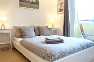 Studio in Dresden Neustadt balcony and parking