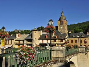 Appartements La Maison Bleue, village vacances, piscine, parking : photos des chambres