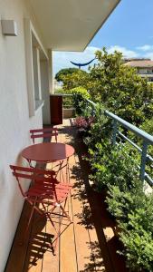 Appartements Cavalaire plein centre, Appartement design 70m2 a 2mn de la plage - Garage prive -Terrasse : photos des chambres