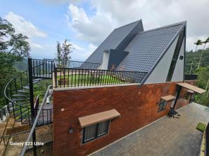 Villa Aven - Premium Suits