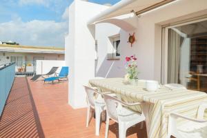 APARTAMENTOS AQUARIUM - 41 - TERRAZA 45 m2 AL LADO PLAYA