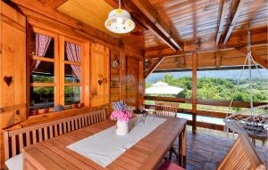 2 Bedroom Amazing Home In Lepoglava 