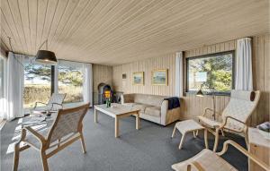 3 Bedroom Gorgeous Home In Thyholm