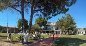 White Moon - Barbaros