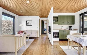 3 Bedroom Awesome Home In Hørve