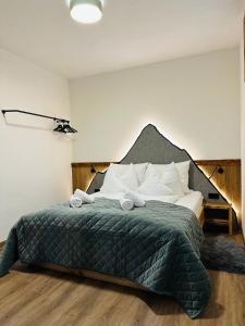 Chalet Schwarz