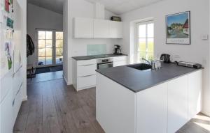 3 Bedroom Gorgeous Home In Samsø