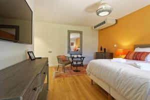 Villas Un joli hameau au coeur du vignoble de l'Escarelle et de la Provence Verte : photos des chambres