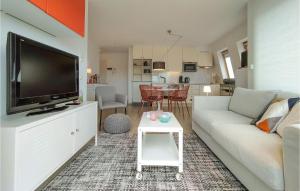 2 Bedroom Awesome Apartment In Bredene