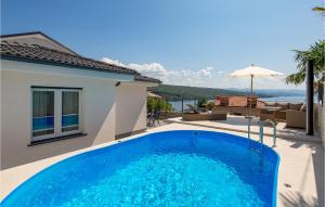 2 Bedroom Gorgeous Home In Volosko 