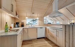 Amazing Home In Vinderup With Wifi