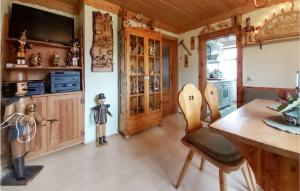 Nice Apartment In Bad Schlema Ot Wildb