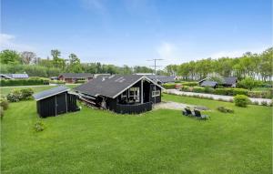 Holiday Home Pøt Strandby Juelsminde Ii Dnkm