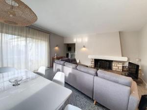 Villas Grande villa entierement renovee avec piscine : photos des chambres