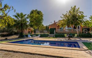 Beautiful Home In Pliego