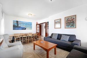 Virgen del Camino 1a línea de playa