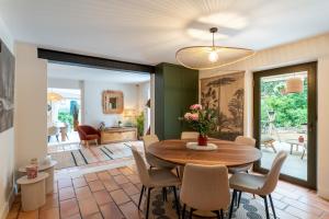 Villas Villa provencale 200m2 entierement climatise piscine vue Ventoux : photos des chambres