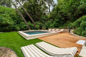 Villas Villa provencale 200m2 entierement climatise piscine vue Ventoux : photos des chambres