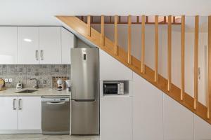 Gafa House - Family Accommodation and Workplace