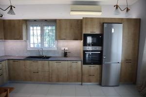 Dafnes Retreat by Booking Kottas