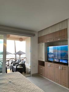 Hermosa Suite a un metro del mar en playa privada