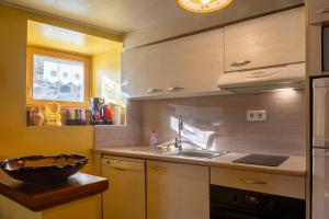 Maisons de vacances Gite Gites de France 6/7 personnes a Baboyeres : photos des chambres