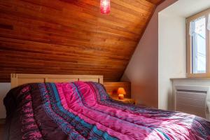 Maisons de vacances Gite Gites de France 6/7 personnes a Baboyeres : photos des chambres