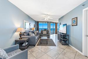 Phoenix V Vacation Rental Condos