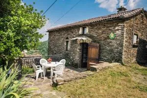 Gîte Gîte 3/4 personnes à St Michel de Dèze le Vieux - Le Pradal