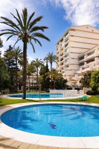 Paraiso del Mar parking y piscina 454