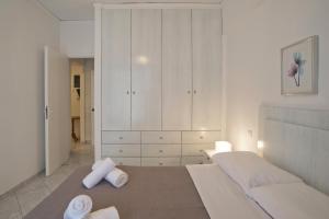 Blue Nest Elegant Reno Fully Equipt Apt near Metro