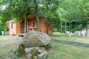 Maisons de vacances Gite Gite en bois 3/4 personnes a Briges : photos des chambres