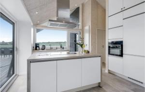 4 Bedroom Nice Home In Odder