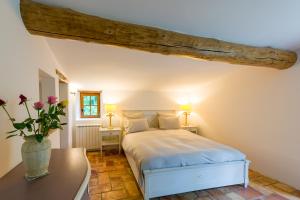 Villas Mas authentique a Eygalieres : photos des chambres