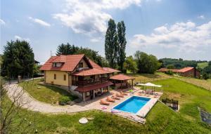 Beautiful Home In Zelezna Gora With Sauna