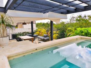 Nuuch Ph1 Comfy 2 Bdr Penthouse w Pvt Pool Aldea Zama