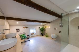 Villas Mas authentique a Eygalieres : photos des chambres