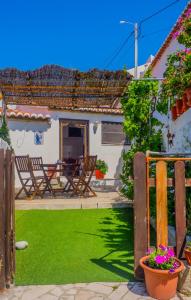 Azenhas Beach House 1