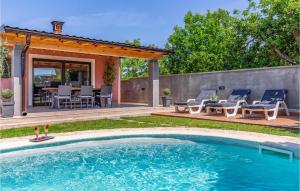 Holiday Home Biskupija Bb Cr