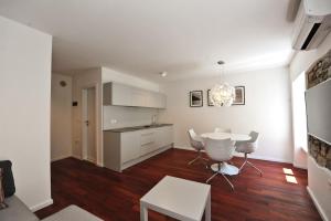 Historic center shelter