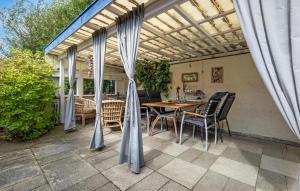 Cozy Home In Slagelse With Wifi