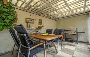 Cozy Home In Slagelse With Wifi