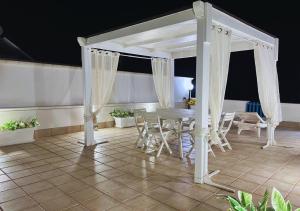 MAISON SUR MER - Saline dei Monaci