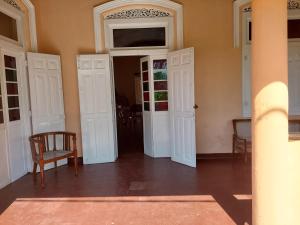 Colonial Cottage Thalahena